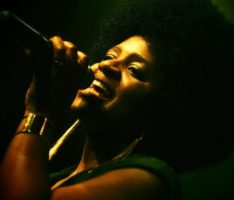 Dienstag bei Mo’Roots: Special Guests Menoosha, Rino Galiano & Eden Noel